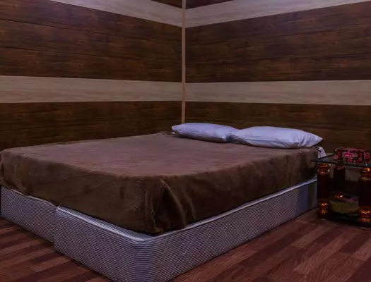 Nakhl Zarin Hotel Qeshm